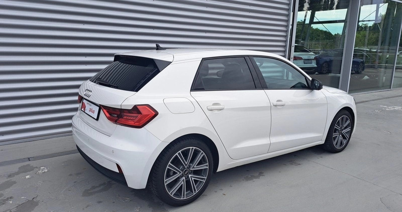 Audi A1 cena 109700 przebieg: 13147, rok produkcji 2021 z Debrzno małe 254